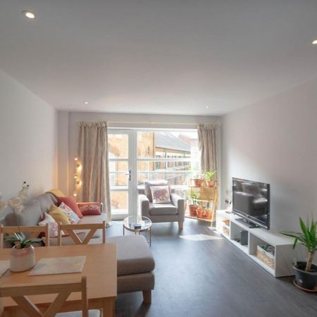 Gorgeous Spacious 2 Bed 2 Bath Apartment Leicester Buitenkant foto